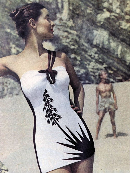 mudwerks:(via 1940s Bathing Suits - Flirt with the Sun in 1948 | Glamour Daze)Tropical flavored Yucc