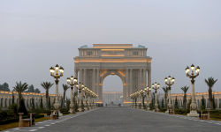 l-u-t-e-c-i-o:  Public park in Ganja city.