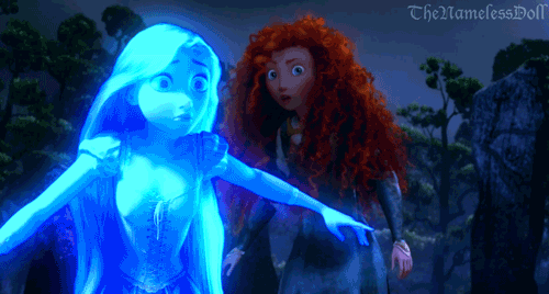thenamelessdoll:  I’M BACK!! :D (well sorta… my internet is not up and running fully yet)! Here’s something small I did during my vacation! ;) Merida ended up being really tall in order for them to have eye contact. X,D Or maybe they are standing
