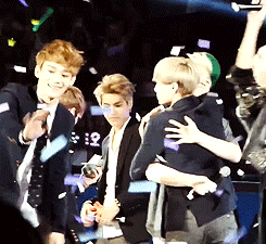  henry hugging kai     