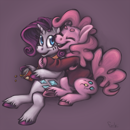 furby-island:  Some long overdue art for the lovely horsefricker, who requested some raripie being cute :)  <3!