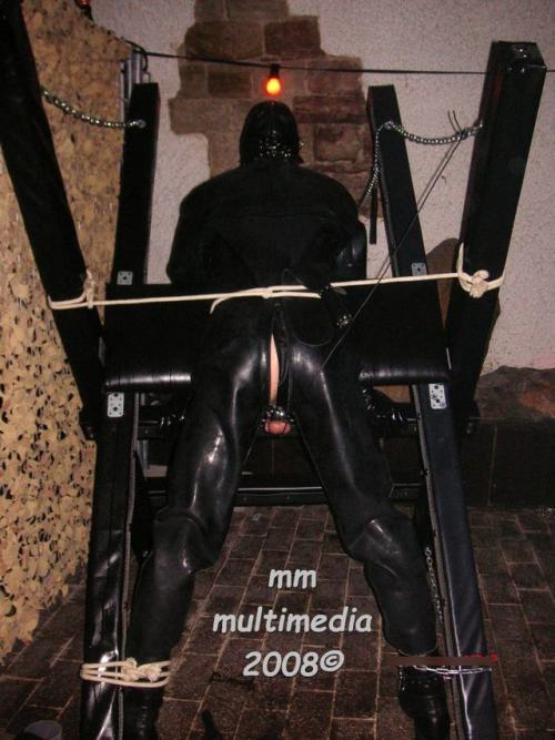 sir-ultradaddy: rubberslave