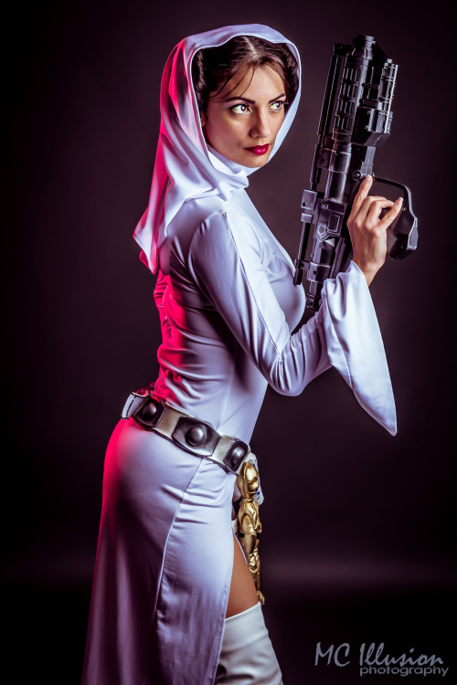 tiefighters:  Princess Leia Cosplay by Ivy adult photos