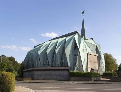 germanpostwarmodern:Church St Paulus (1966-68) in Neuss, Germany, by Fritz Schaller