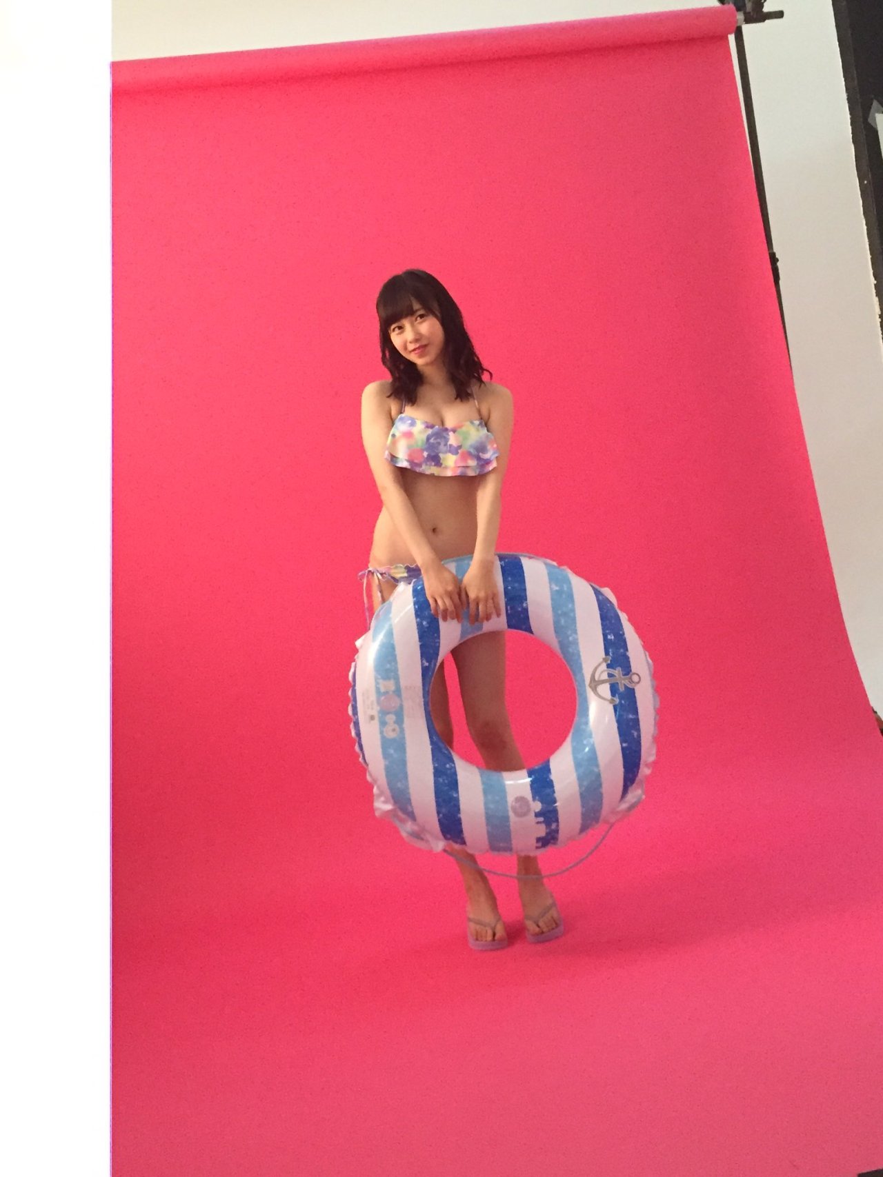 soimort:  石塚朱莉 - Twitter - Wed 13 Jul 2016  笑った写真もありますし、、、、、