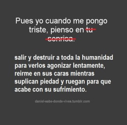 no-importa-si-el-cielo-se-cae:  daniel-sabe-donde-vives:  Pero si a ustedes les sirve pensar en la sonrisa de alguien, no hay ningún problema. (: (: (: (:   ♡  