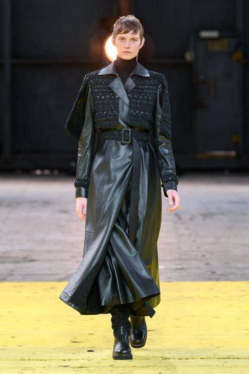 Gabriela Hearst, Fall 2022 Ready-to-WearCredits:Camilla Nickerson - Fashion Editor/StylistJames Peci