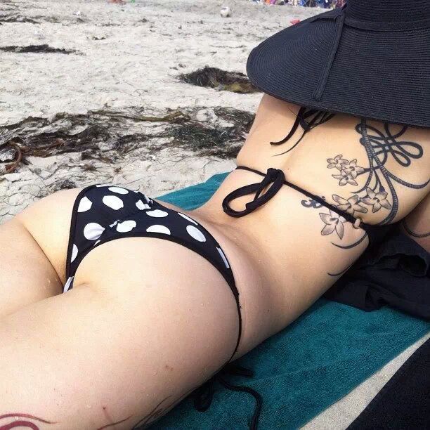 unfortunatesix:  Venom Suicide