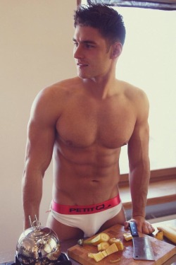 Love Speedo And Tight Wear On Men!