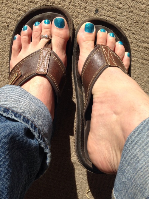Feetntoes4u