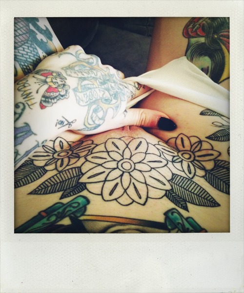 1-0-1inkedgirls:  thugxwife