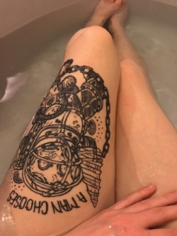 rapturesfontaine:  Okay folks, I here to show you some badass ink with the love of the amazing big daddies! This ink is from @ihadstringsbutnowimfree and when I saw it I was amazed because the thigh is fairly sensitive and it must have taken some time