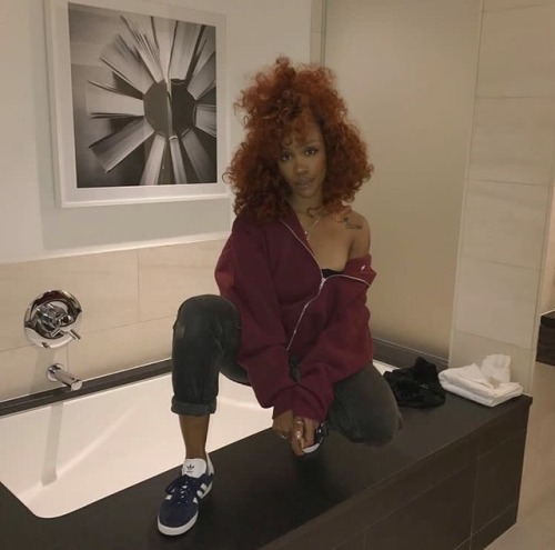 szaforthesoul:“Back on my bullshit™ 🍊”