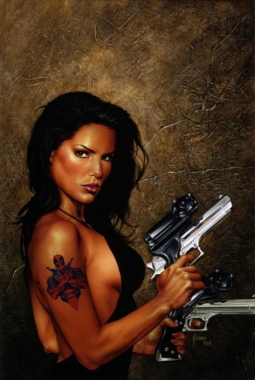 girls-guns-gold: Babe with gun