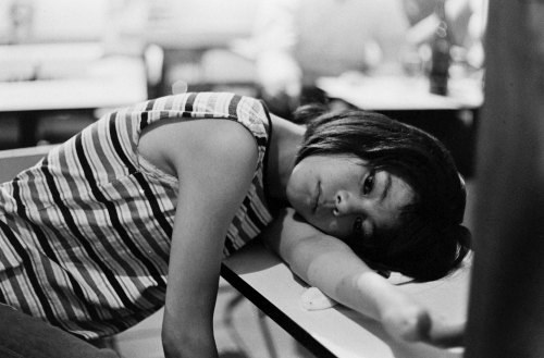 taishou-kun: Teenage Wasteland Yoko, 17 years old, Tokyo, 1964 Photos of Young Japanese Rebels - LIF