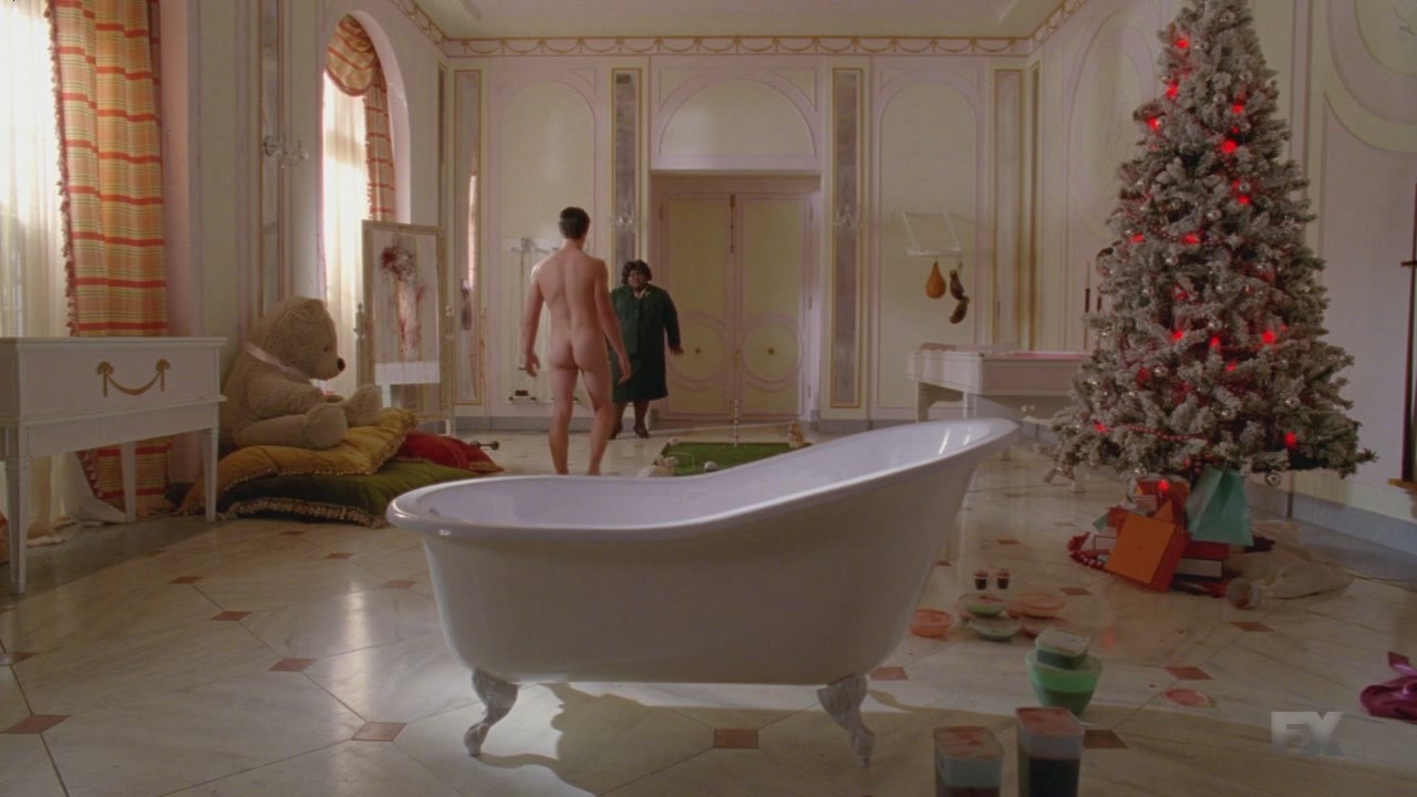 Male Celebs Naked