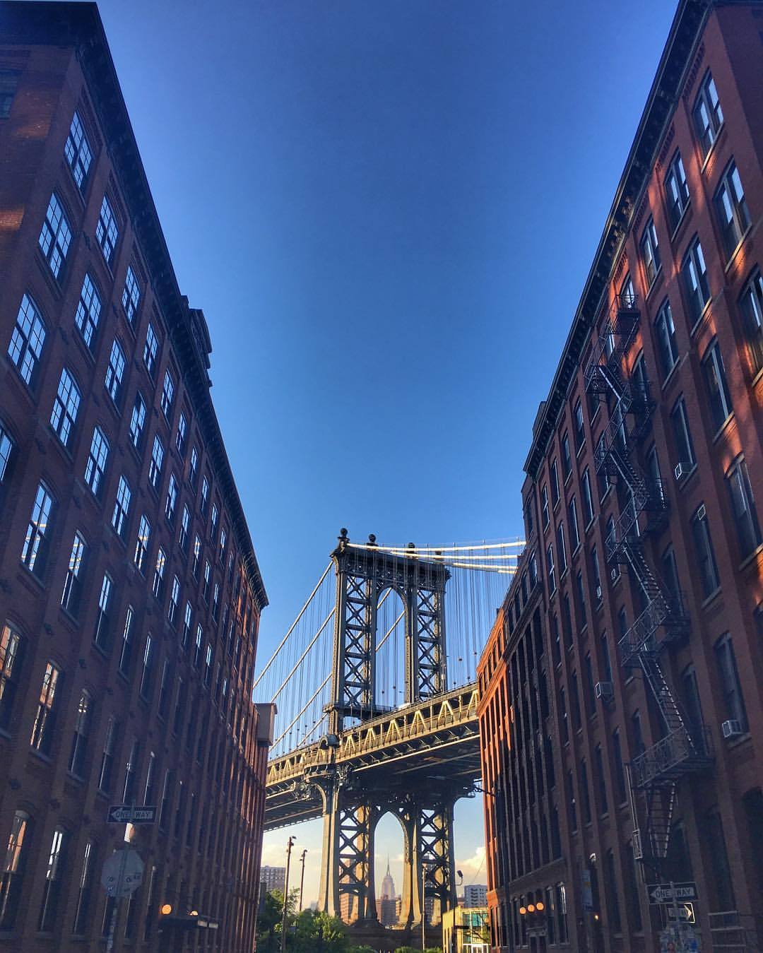 at Manhattan Bridge