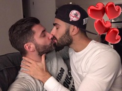 boyskisslove:  BOYSKISSLOVE. Your place to be!