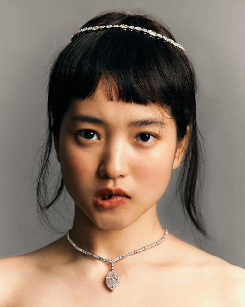 sineva:Kim Tae Ri for Vogue Korea, July 2020. Photographed by Hong Jang Hyun.