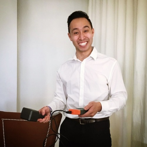 yaboybergara: shanemadej: @/ryanbergara got an EMF detector and he has never looked happier  Favorit