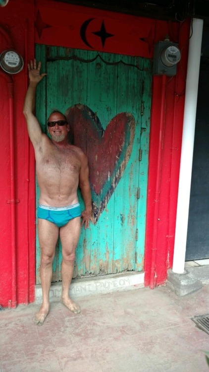 1noclothes-blog: Puerto Vallarta where underwear in public is no big thang.