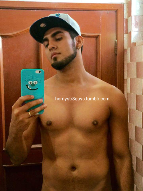 Sex hornystr8guys:  Carlos Calderón / Modelo pictures