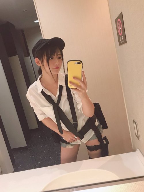 negyuria:  (鈴木咲さんのツイート: porn pictures