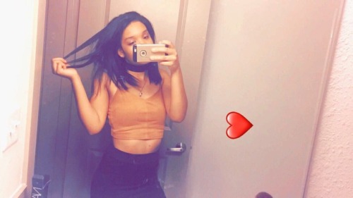 fullmetalsavagist:wrstb3havior:hold up…. happy blackout my loves 3.6.17 Yass look at my girl. LOOK A