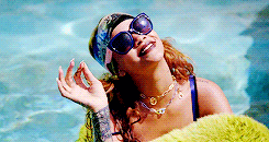 hellyeahrihannafenty:  Bitch Better Have My Money