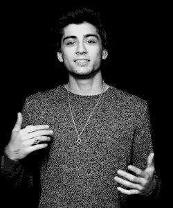 misterkilam-deactivated20170721:  Hi guys, it’s Zayn from One Direction! 