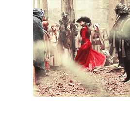 ilovett:  cape flips (ﾉ◕ヮ◕)ﾉ*:･ﾟ✧ 