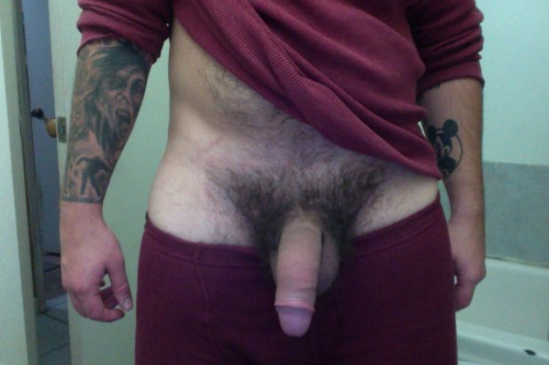 ilikewhenyouwatch:  Soft cock