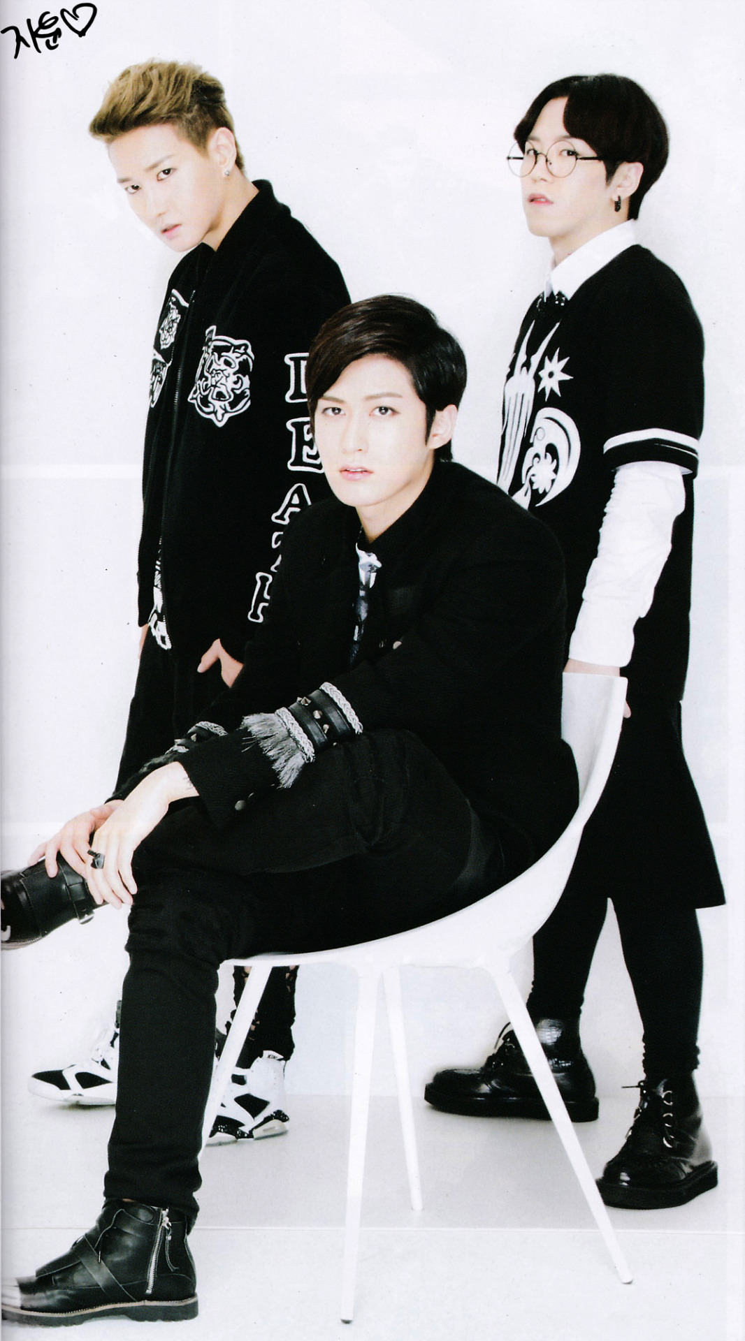 bontheblock:  [SCANS] BLOCK B in Staraz Magazine vol.11 CR: @/OIEHOIz / Naver 