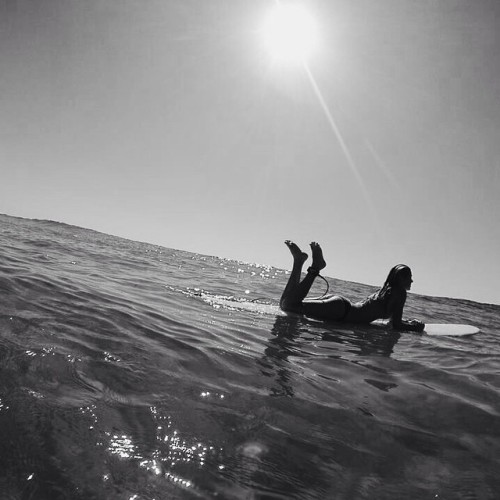 surfandbefree.tumblr.com Lahni Black