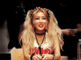 exidorks:  adorable princess yubin showing off her very skillful wink // (x)