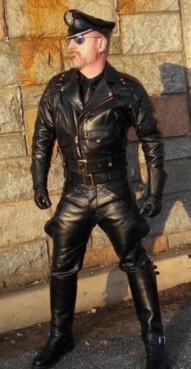 BLUF Chicago — Great example of The Breeches and Leather Uniform...