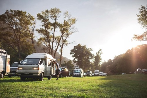 The #coloradovanlifegathering is under way! Are you here? . On our first evening together we assembl