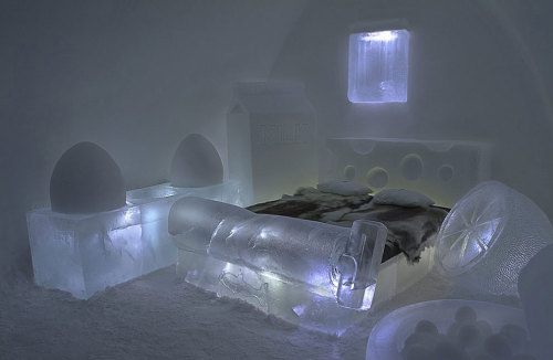 purpleyin:yourkingandqueen:dbvictoria:Incredible bedsI love the bed fandomI seriously want like a co