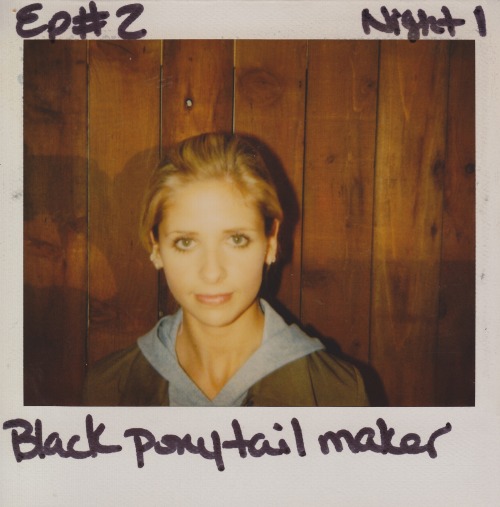 analogwerk:Sarah Michelle Gellar photographed on the set of Buffy The Vampire Slayer; 1998-1999.