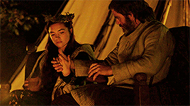 pinesource:Robert the Bruce & Elizabeth de Burgh Outlaw King (2018)