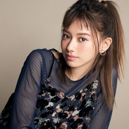 #goodmorning #おはよう #山本舞香 #maika_yamamoto #cute #kawaii #model  www.instagram.com/p/B2zx4hNnZ