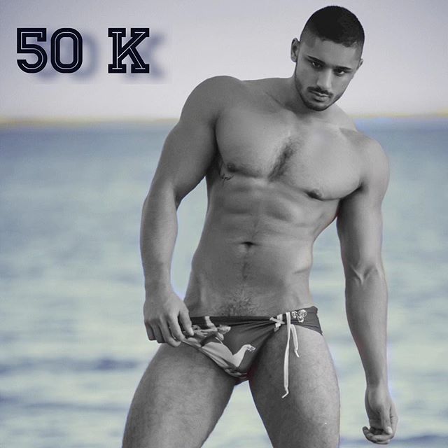 Sam Gee