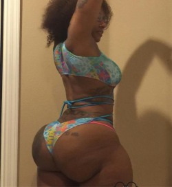 #lovethemCurves