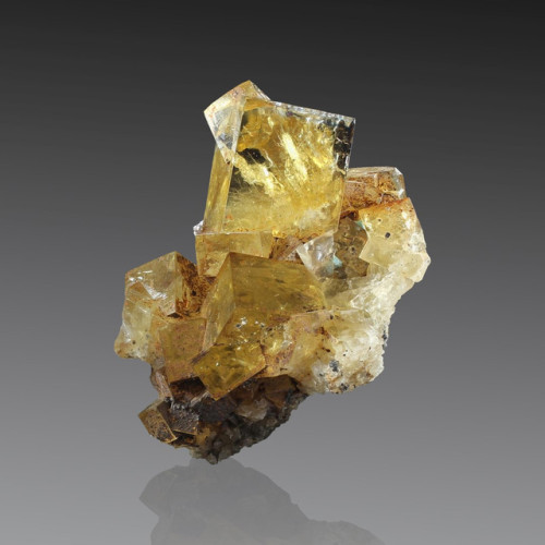 hematitehearts:  FluoriteSize:   3,8 x 3,5 x 2,7 cm  Locality:   Hilton Mine, Scordale, Hilton, Escarpment District, Cumbria, England  