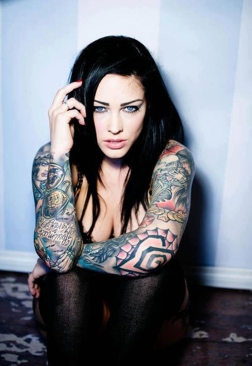 Women with tatoos