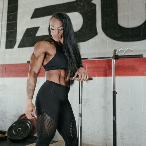 Alicia Bell - IFBB Pro