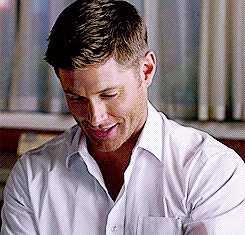 jensensprecioushands:  White Shirt - 8.03 | 8.08 