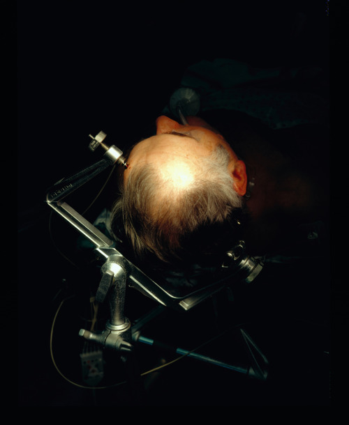 ether927:  Incredible photos from the operating room taken by Max Aguilera-Hellweg in his book The Sacred Heart, An Atlas Of The Body Seen Through Invasive Surgery, 1997, Bulfinch Press, Little Brown & Company, New York   https://www.behance.net/galle