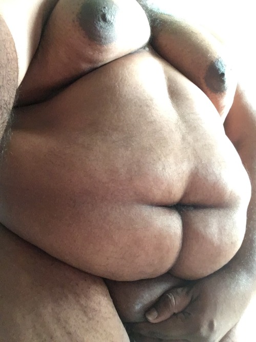6cubchubbigmeat: bichubbybrownie: Sharing my set of pics 6cubchubbigmeat Beautiful Reblog