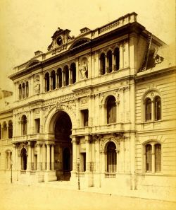 koninginmaxima:  Casa Rosada, late 1890’s. Buenos Aires, Argentina. Source: Archivo General de la Nación.&gt; 